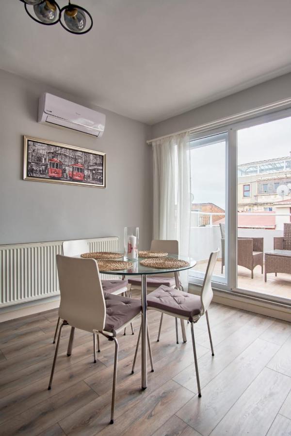 Appartement Taxim With Terrace Istanboel